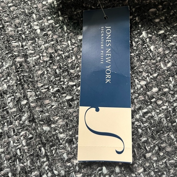 NWT Jones New York Signature Tweed Wool Blend Petite Zip Up Short Jacket 12P - Picture 13 of 14